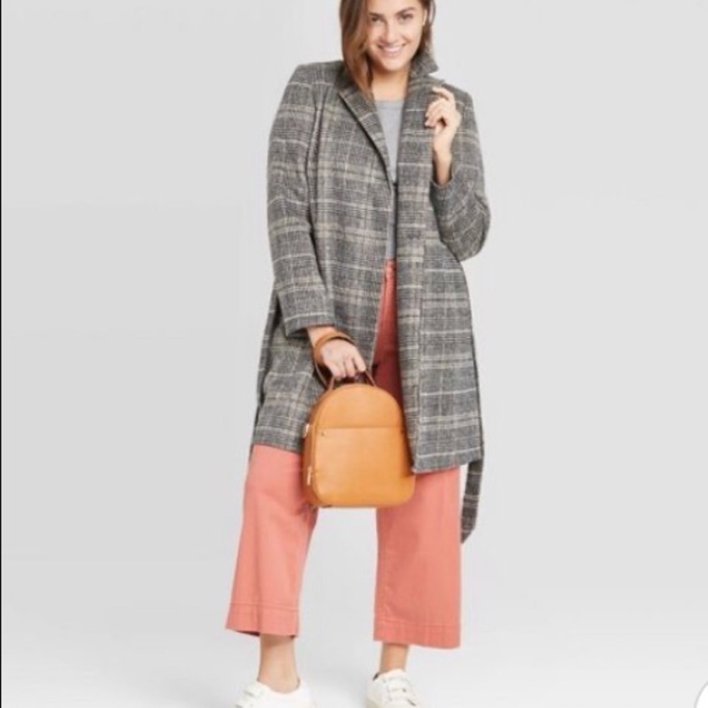 A New Day/NWT/ Overcoat/ Size Small/ Tie belt excellent quality